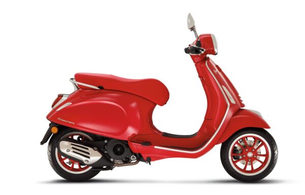 Vespa Primavera Red 125